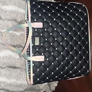Betsy Johnson large quilted purse/ tote,  black embroidery pink hearts, EUC